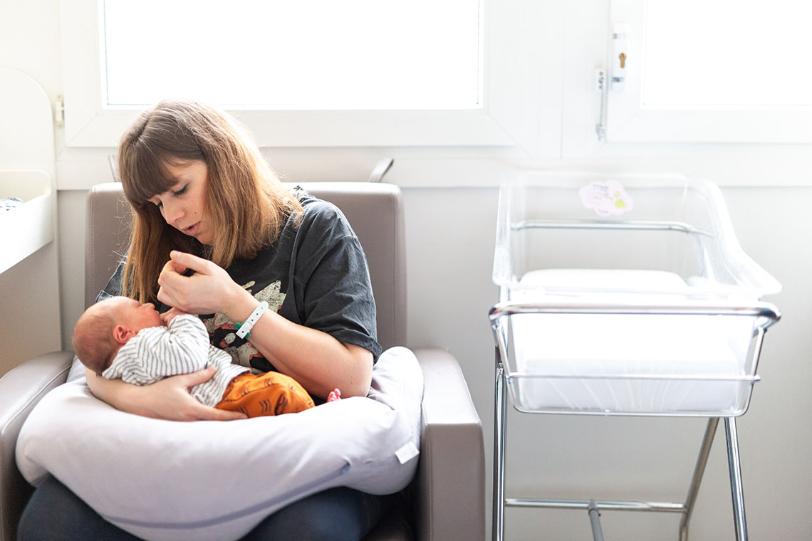 Shooting Bebe Maternite Votre Photographe A La Maternite