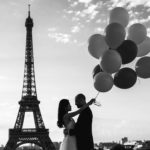 photographe couple paris tour eiffel