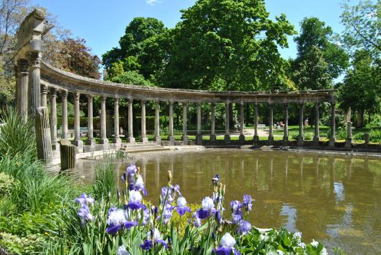 parc monceau paris