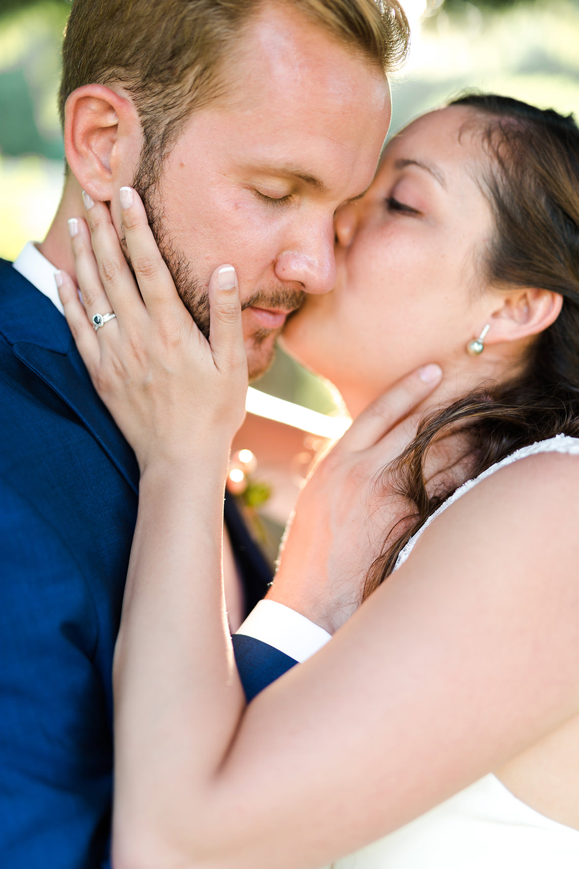 bisou tendresse mariés mariage cergy