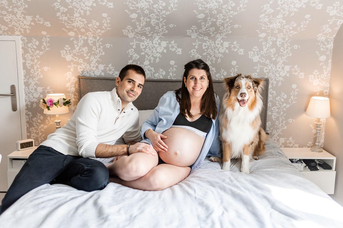 photos de grossesse avec le chien
