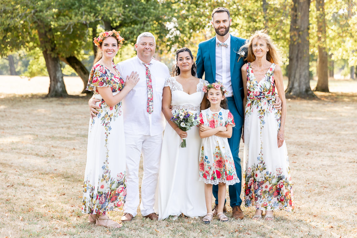 idées de photos de groupes pour mariage en extérieur