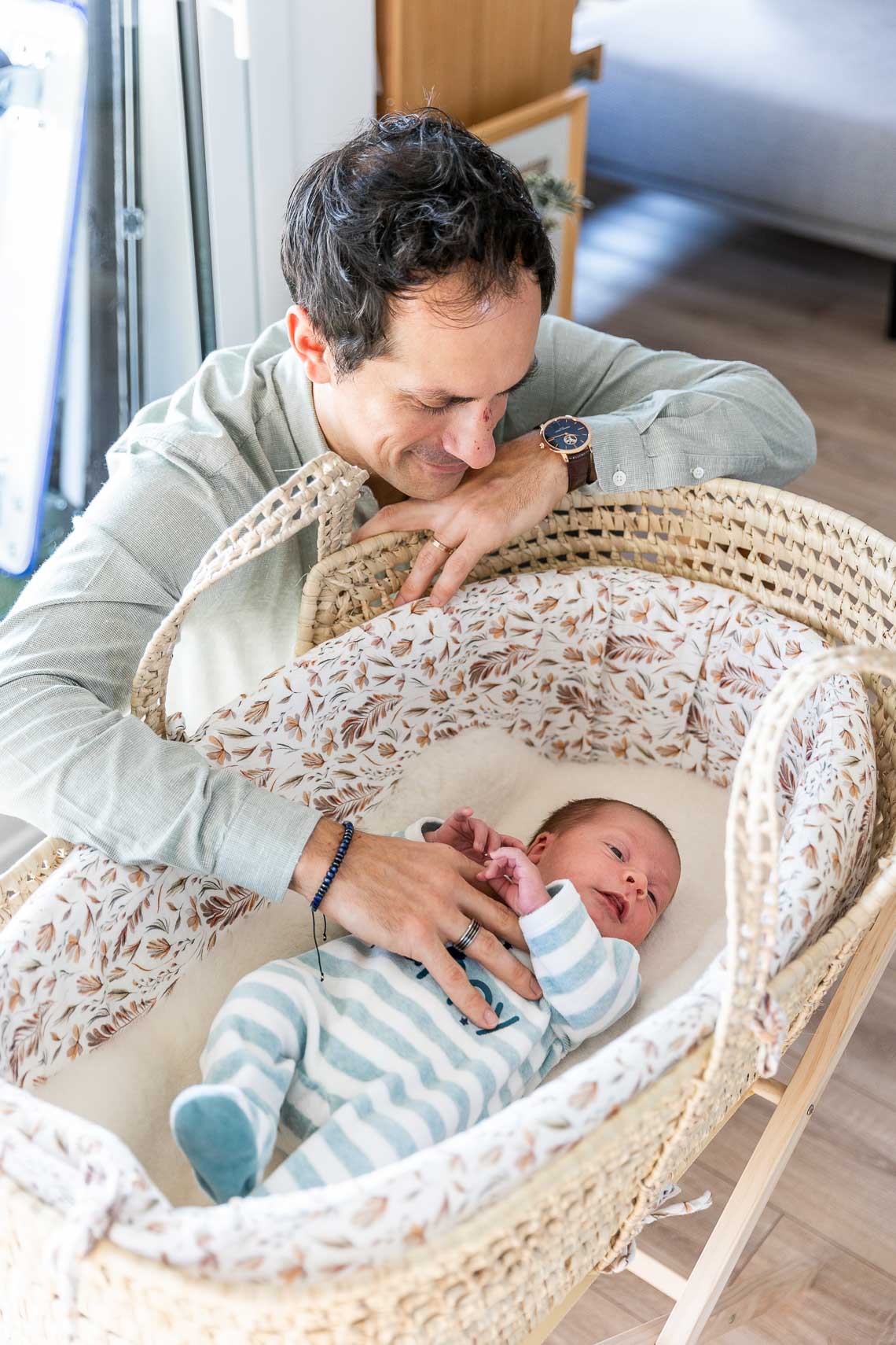 séance photo de bébé à domicile, quelques idées pour votre photographe